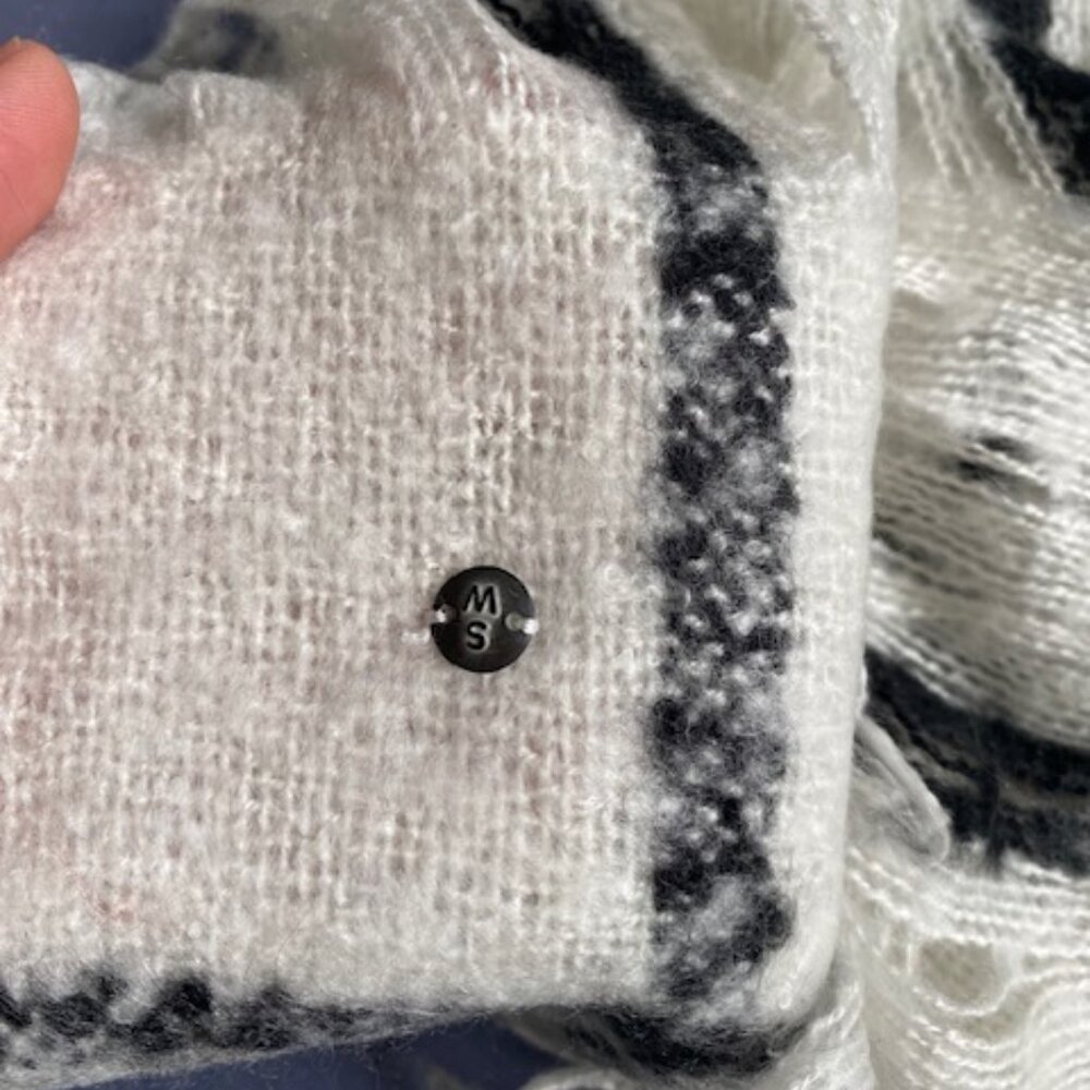 Winter Plaid White and Black Thick Winter Scarf - Picture 4 of 5